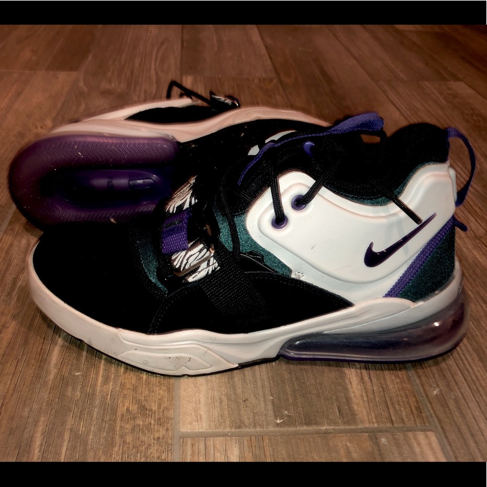 Air Force 270